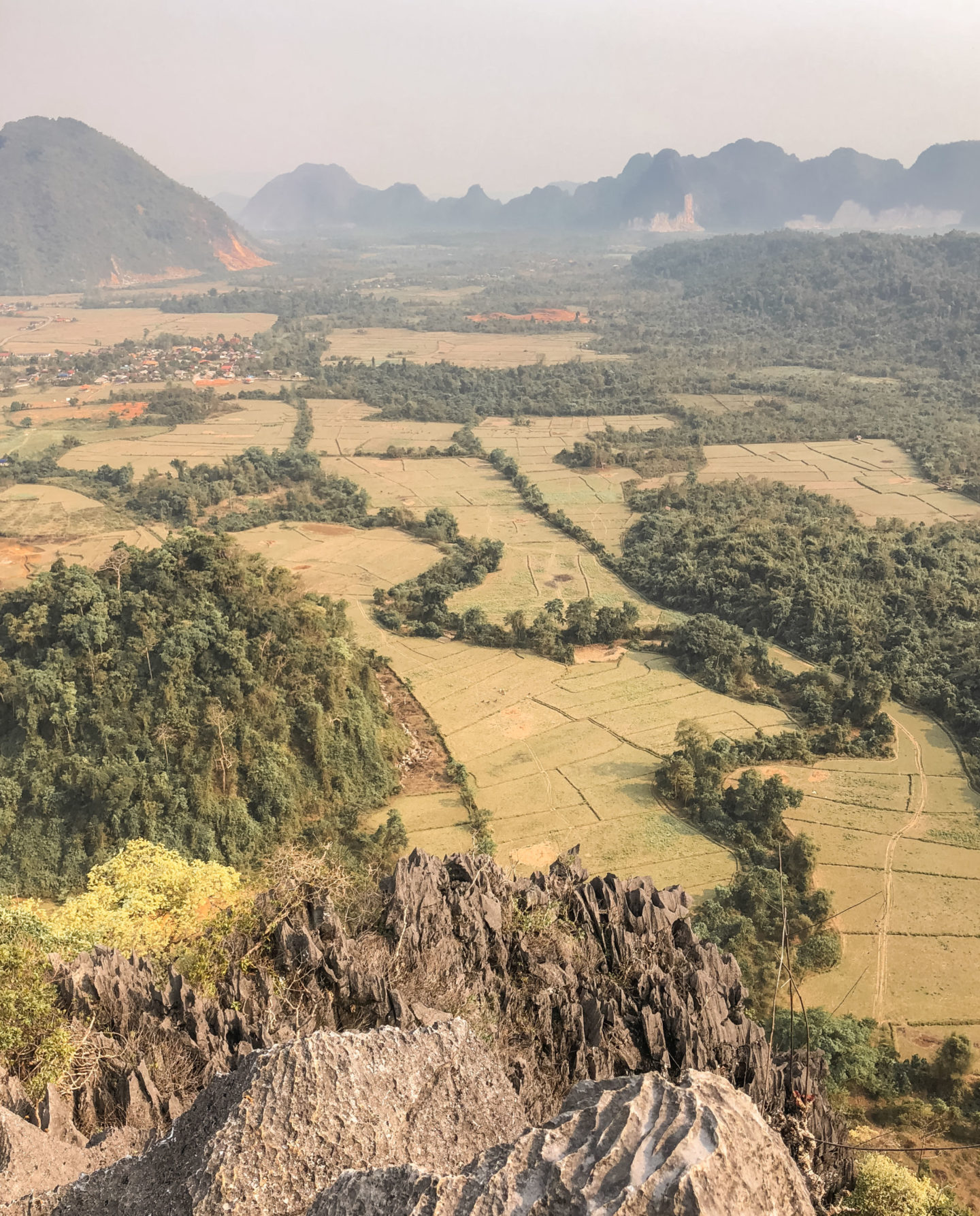 nam xay viewpoint vang vieng laos