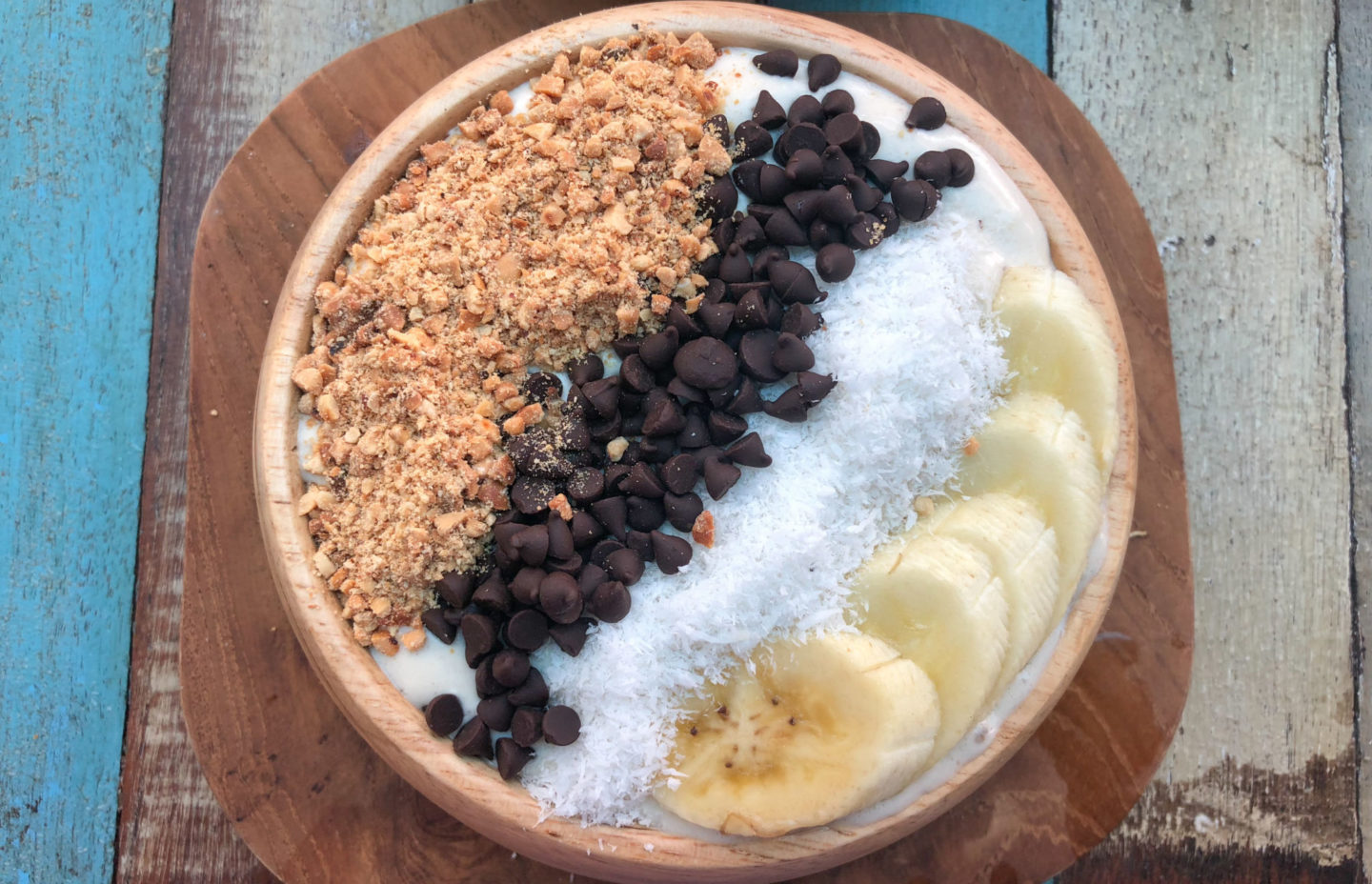 Koh Phangan Vegan Life: Eat.co Tropical Smoothie Bowl