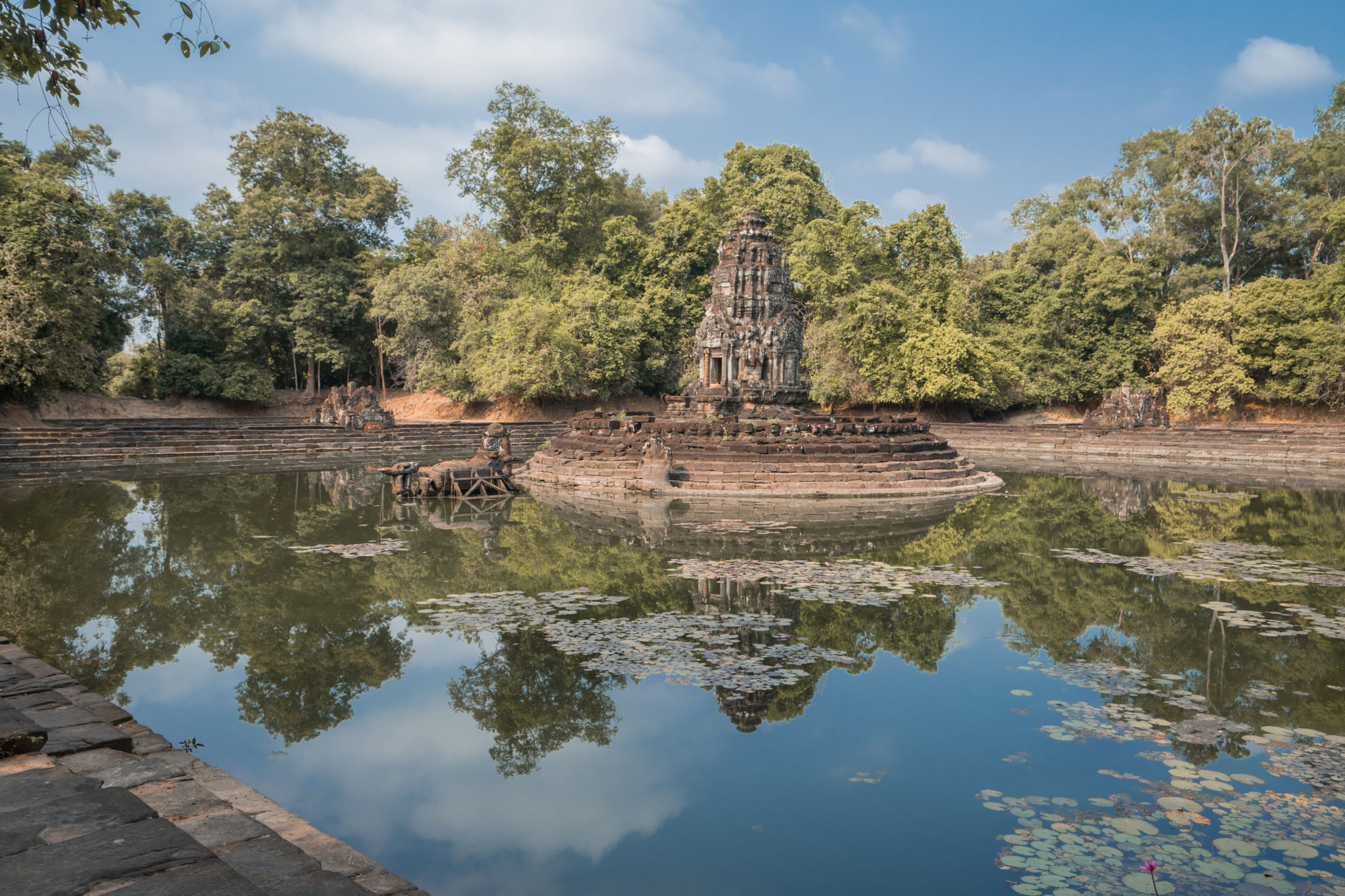 water temple in siem reap