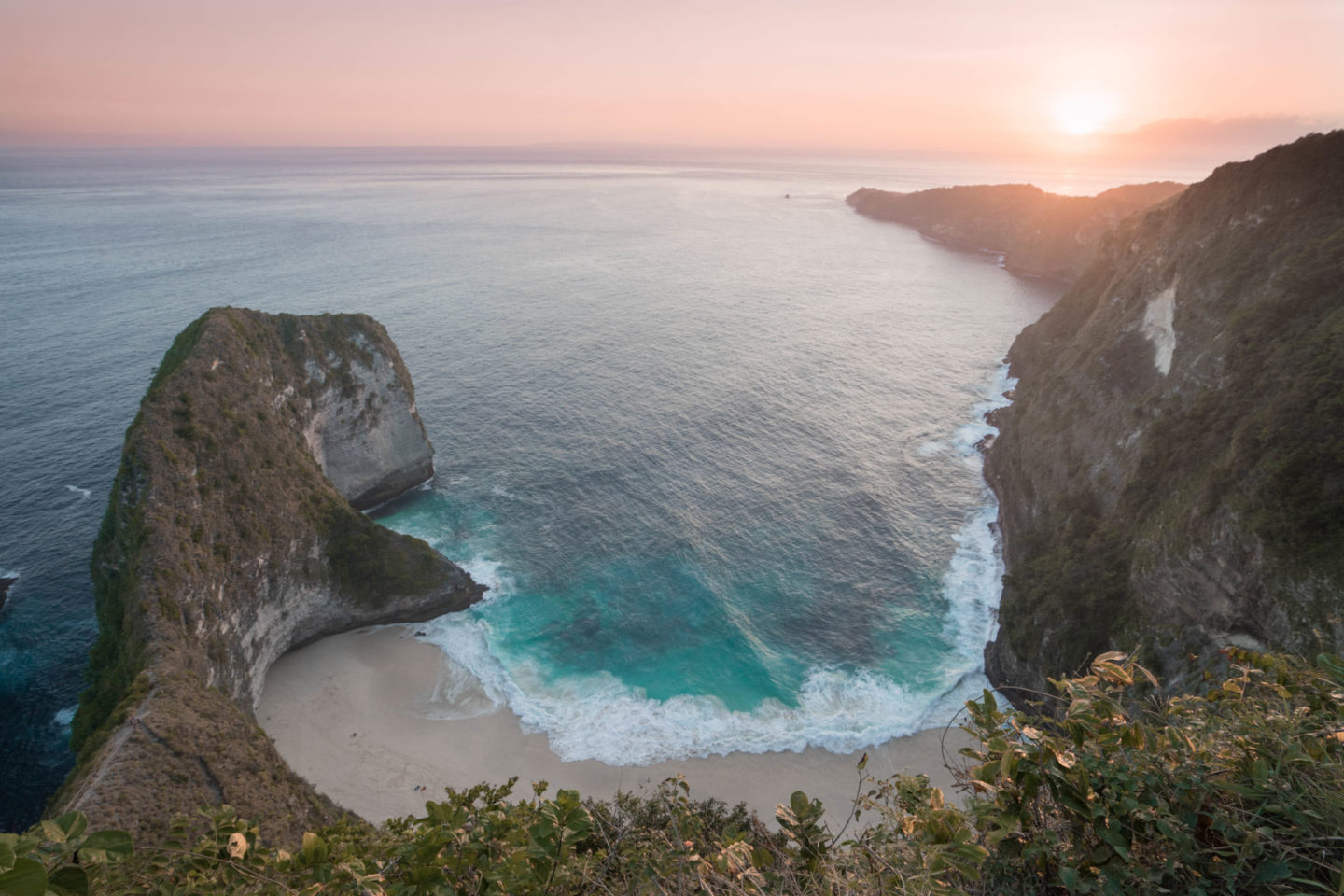 Nusa Penida: Escaping the Crowds - Kelingking from the top