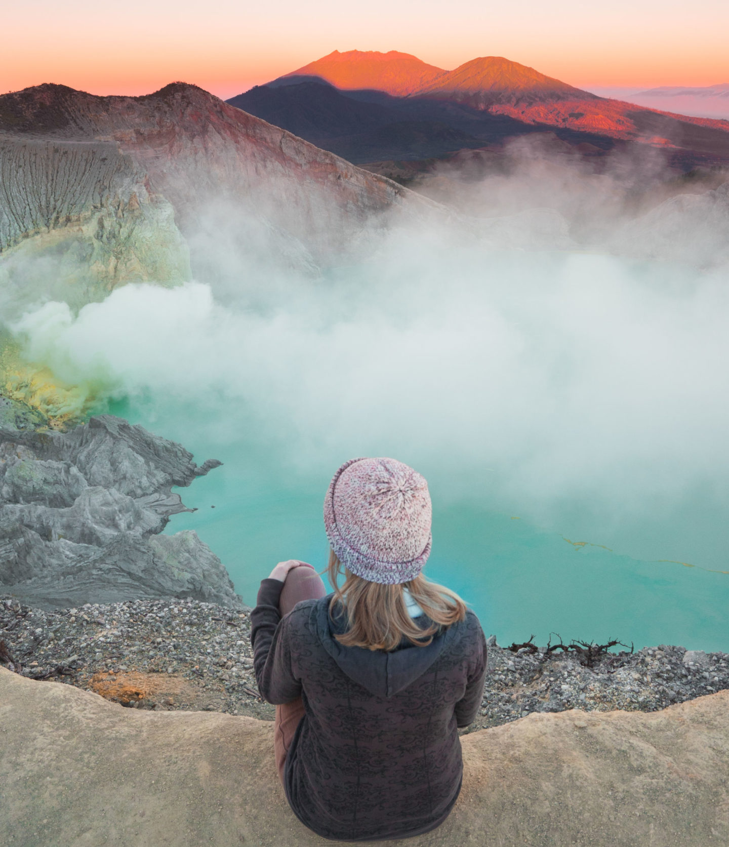 Mt Bromo and Ijen - Sunrise over Crater Ijen