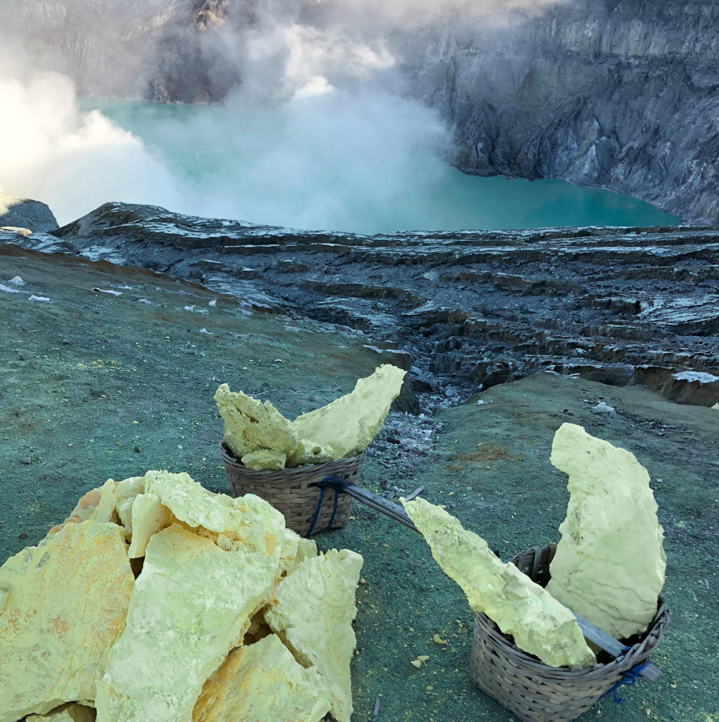 Mt Bromo and Ijen - sulfur and acid lake